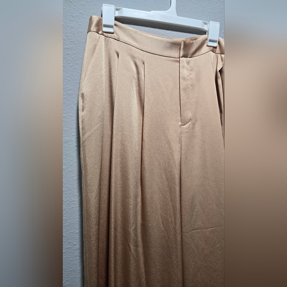 L'AGENCE Aubrie Mid Rise Wide Leg Satin Pant Latte Size 12 - Picture 6 of 16